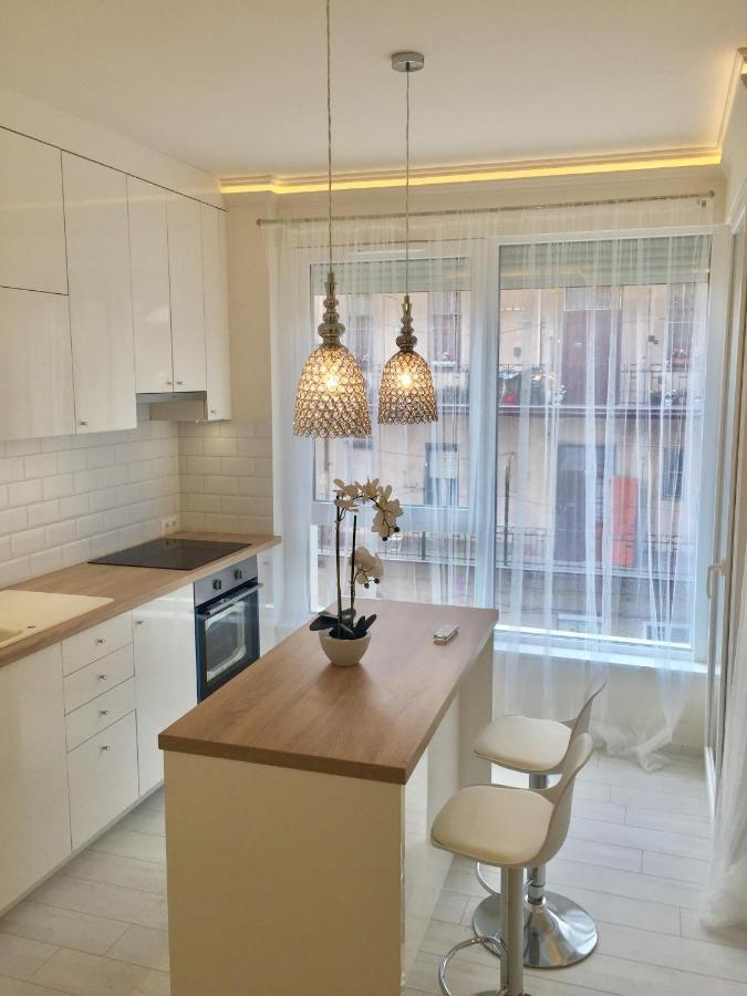 Cloe Apartman Сегед Экстерьер фото