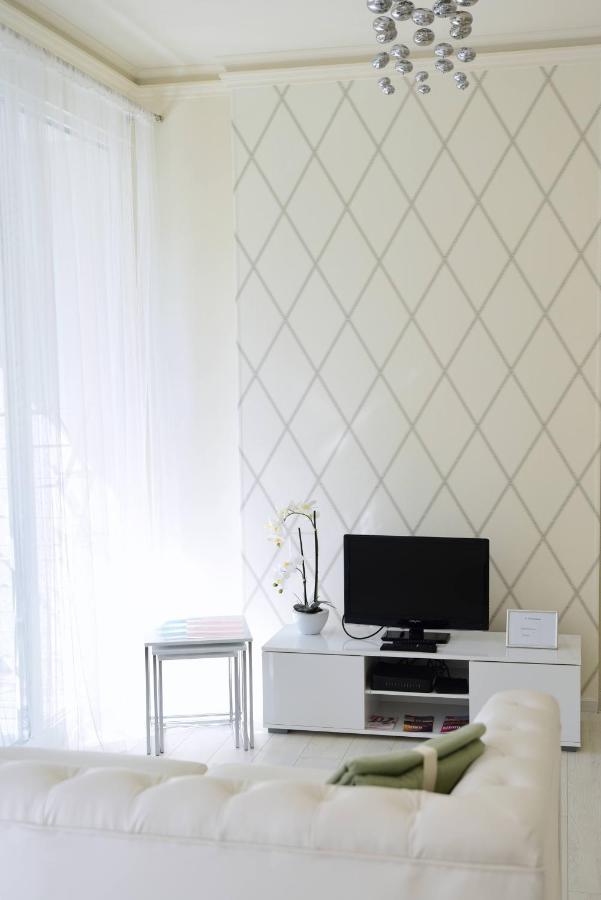 Cloe Apartman Сегед Экстерьер фото